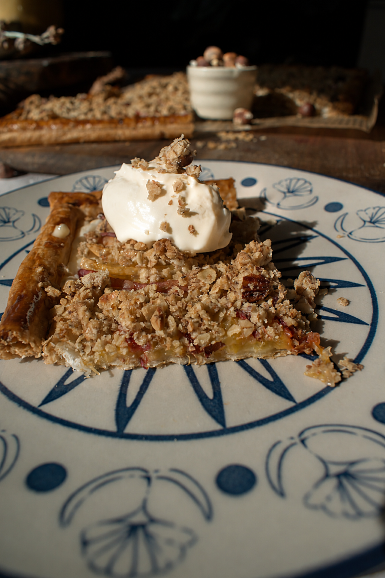 Peach & Hazelnut Crumble Pie